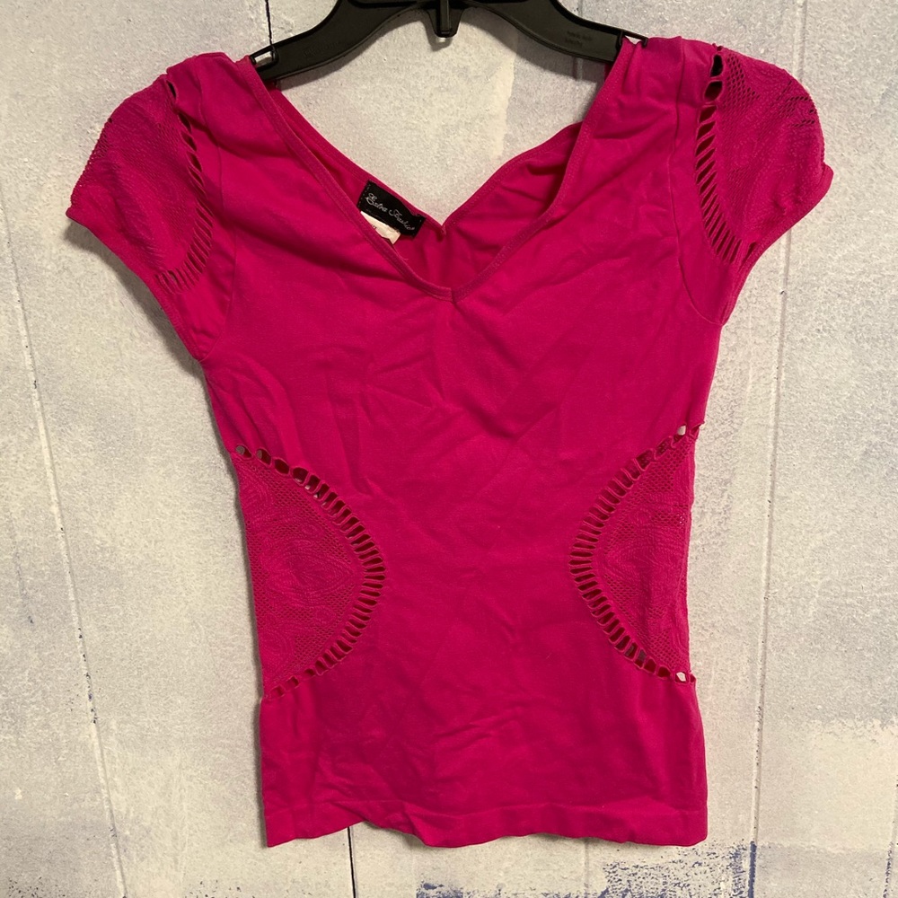 Brand new pink top